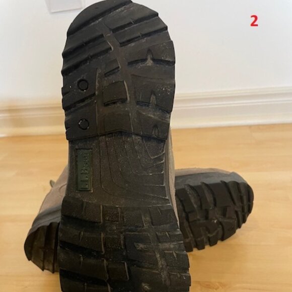 Ladies 7 wide LL Bean Hiking Boots - Picture 4 of 4